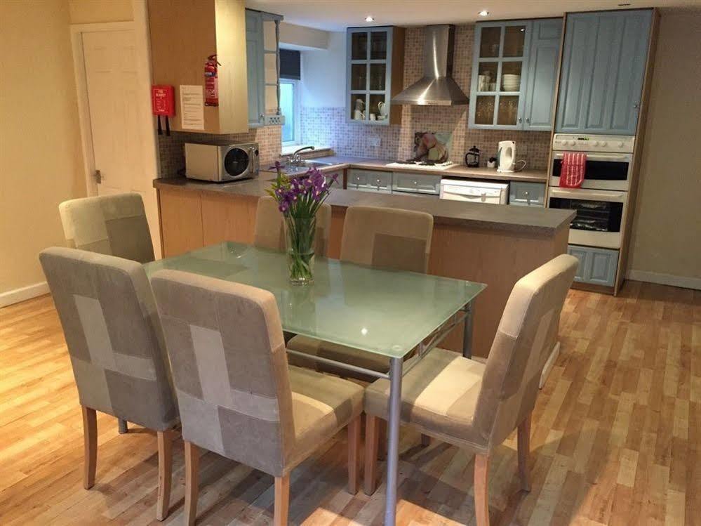 Twelve Apartments Blackpool Eksteriør bilde
