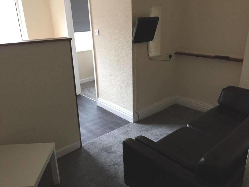 Twelve Apartments Blackpool Eksteriør bilde