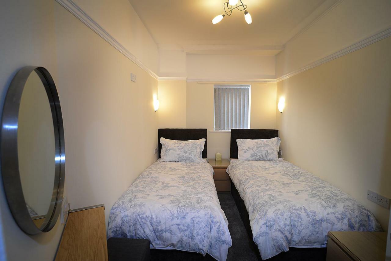 Twelve Apartments Blackpool Eksteriør bilde
